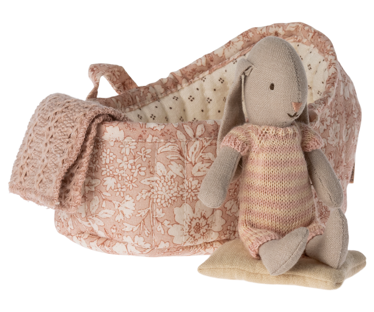 Bunny in carry cot, Micro - Old rose/light rose – Maileg EU
