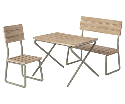 Miniature garden set, Table with chair and bench - Maileg EU